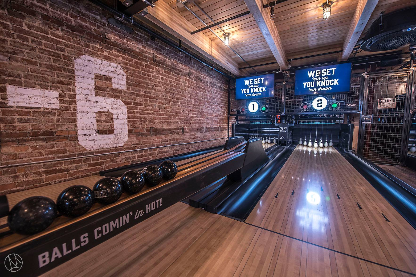 Pins Mechanical Bowling