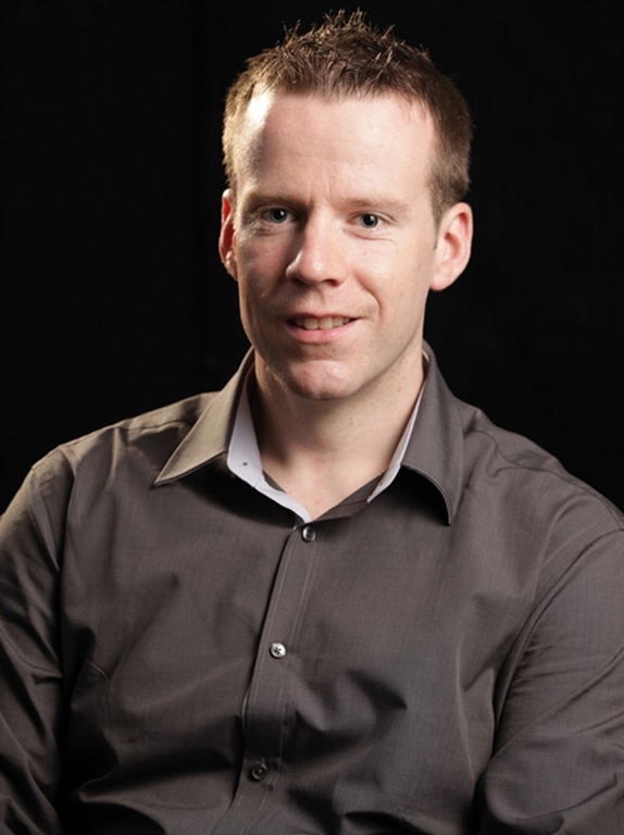Dr Barry Houlihan