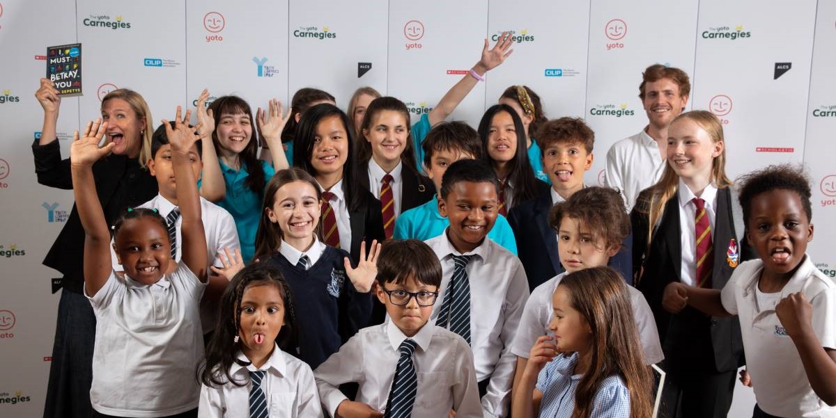 CKG Award winners Jackie Morris and Elizabeth Acevedo with Konnie Huq