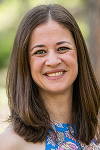 Dr. Erin Ealba Bumann