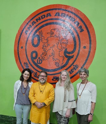 IAYT Executive Director Alyssa Wostrel with Yogacharya Ananda Balayogi Bhavanani, Molly McManus, and Sue Tebb