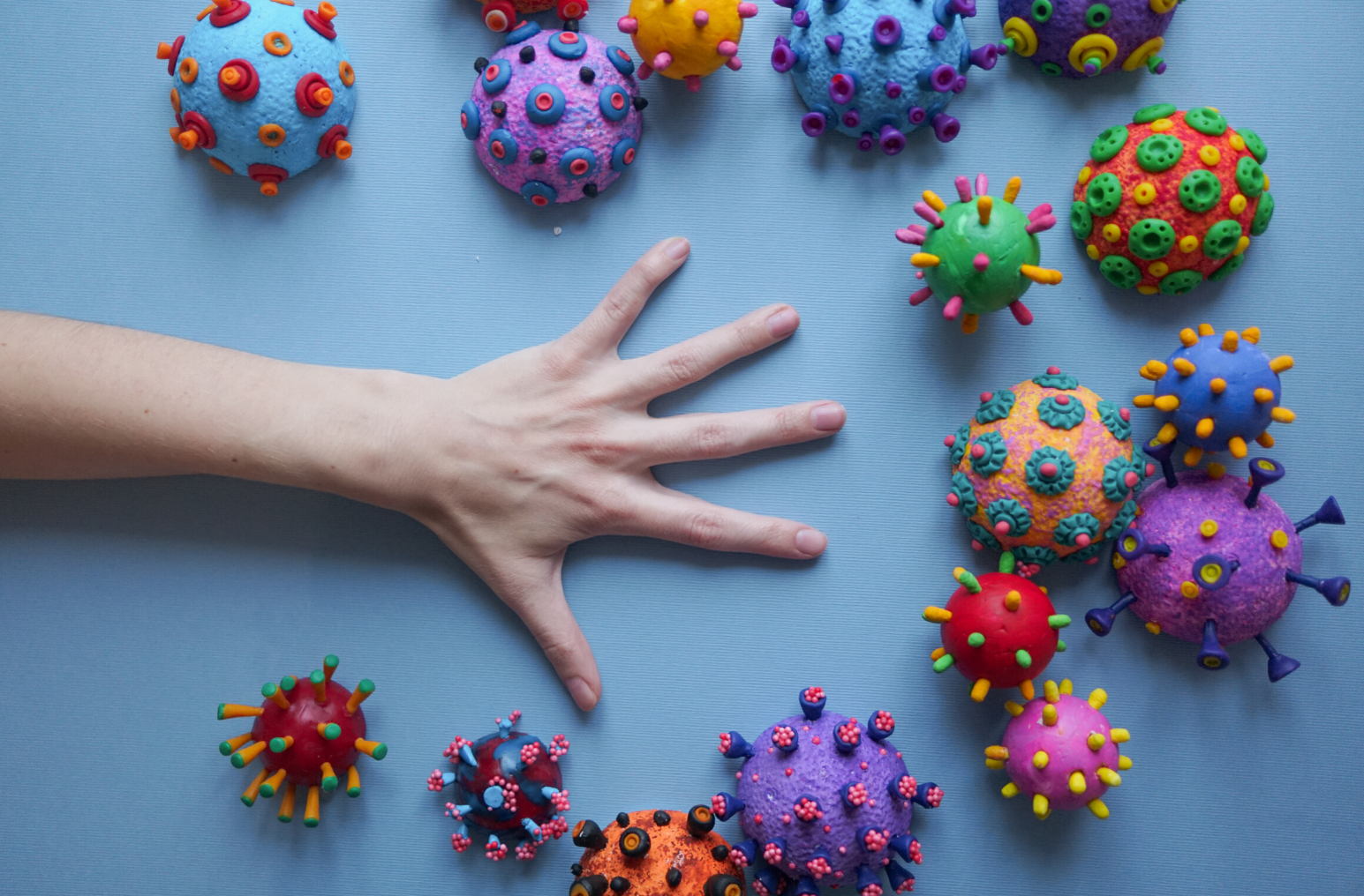Virus & Hands