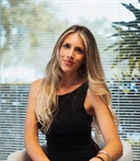 Image Profile of Paula Echeguia