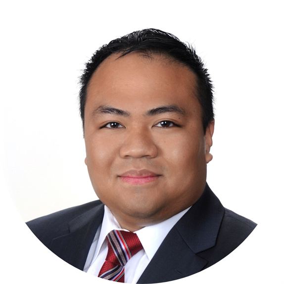 Headshot of Philip Nulud